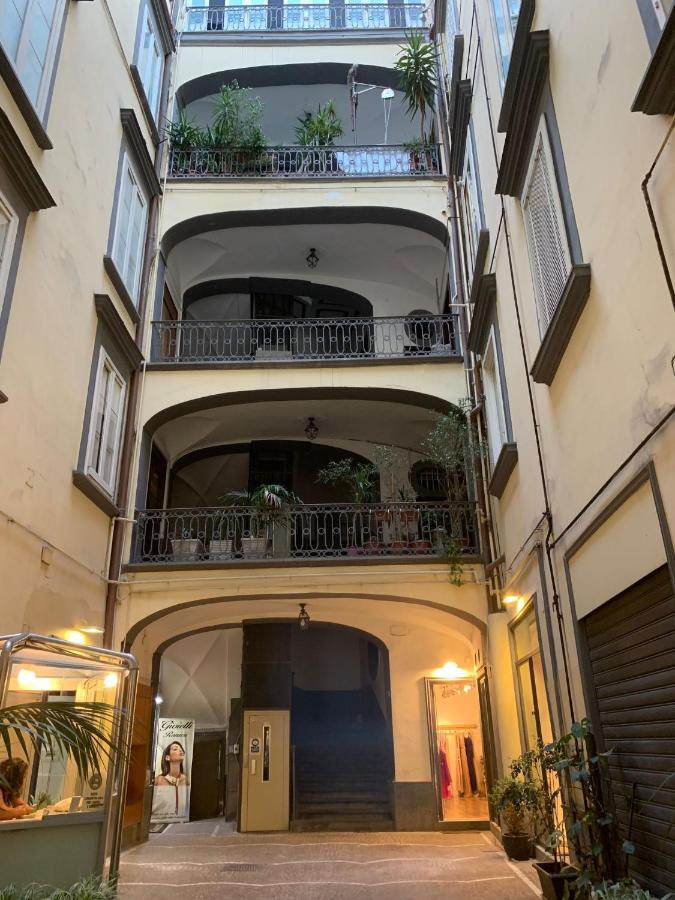 Dimora Chiaia 209 Hotel Naples Exterior photo